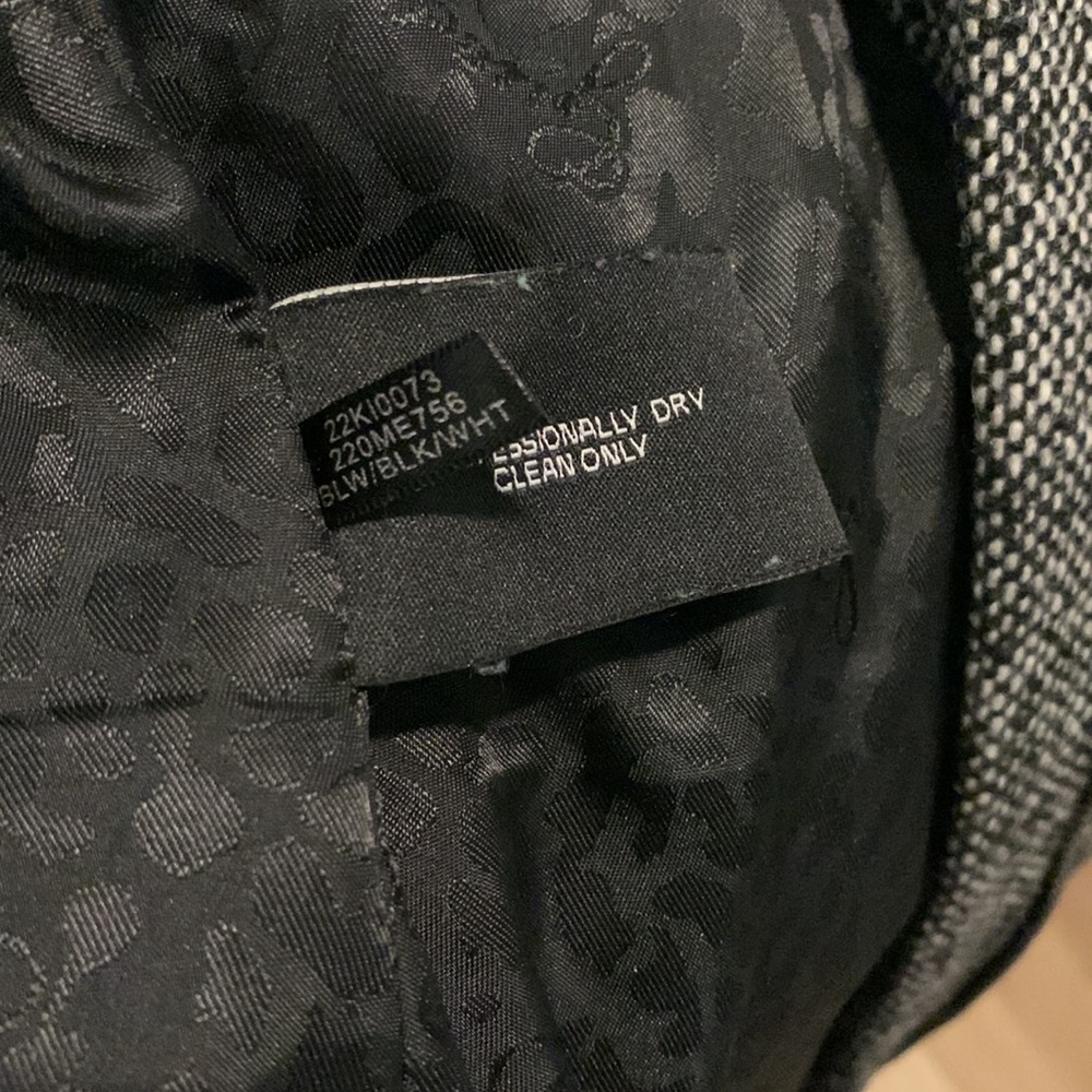 Guess jacket - Picture 9 of 9